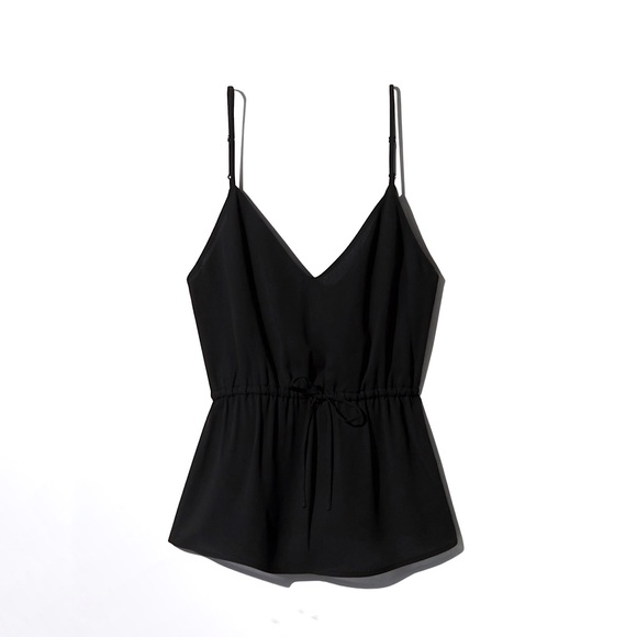 Aritzia Tops - Aritzia Babaton Warren Camisole